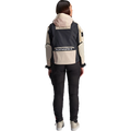 Black / Off-White