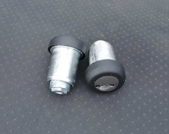 LOCKS KIT FOR SIDE CASES AND/OR TOP CASE (6 LOCKS+KEYS) - SPARE PART - 2B006035