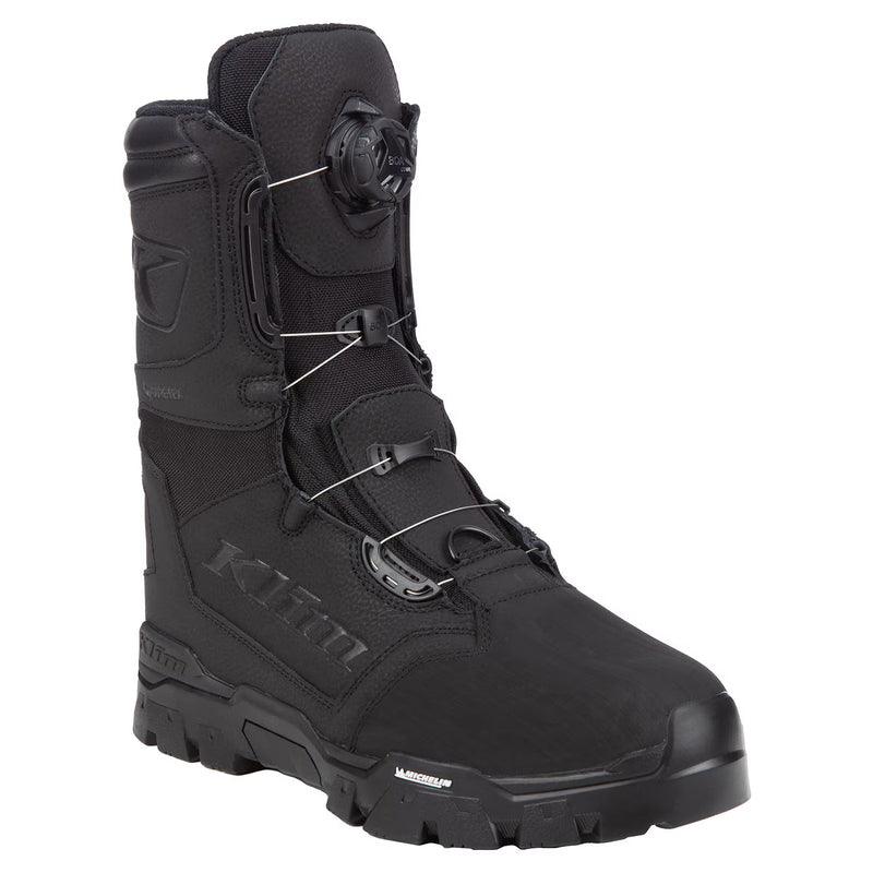 9 / Black