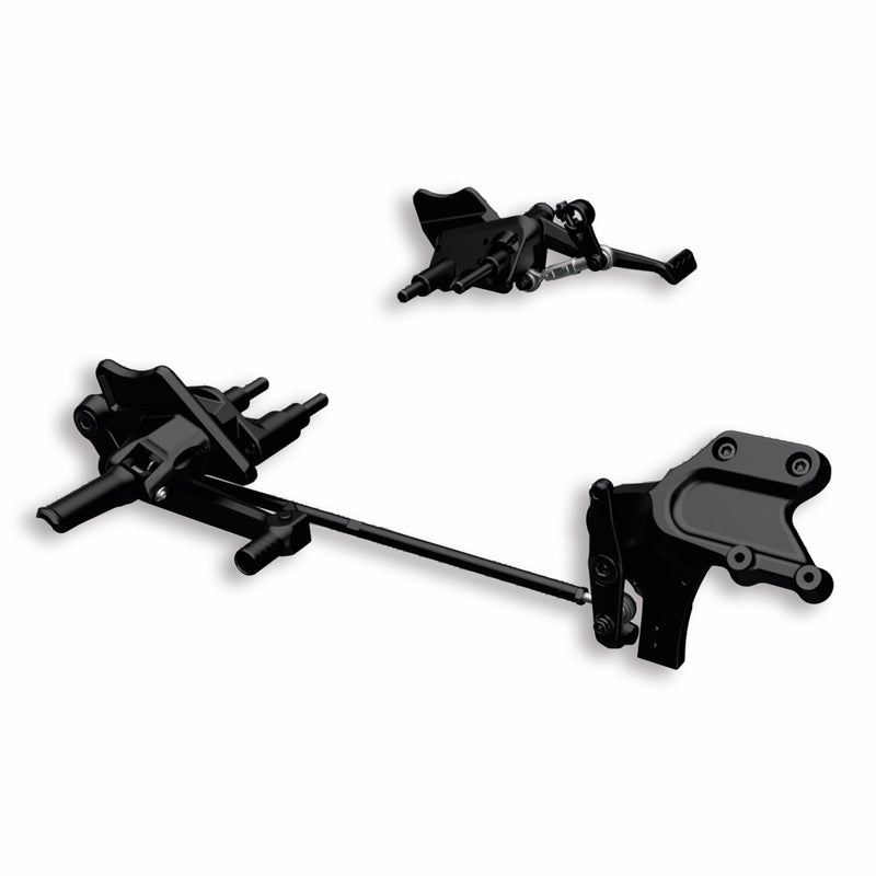 Central Footpegs.