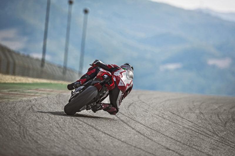 DTC EVO2 - Software for slick – rain tyres.
