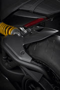 Carbon rear mudguard.