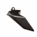 Carbon chain guard.