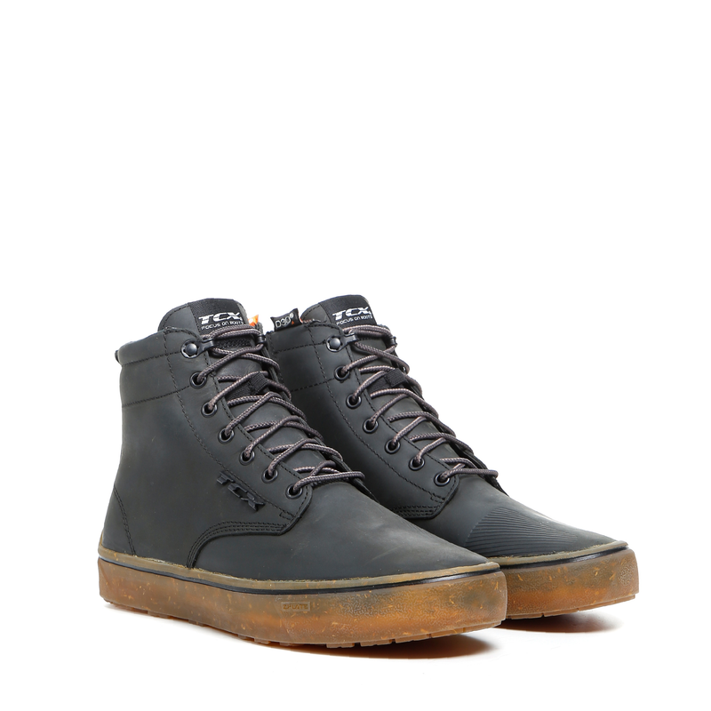 Dartwood WP Men's Waterproof Motorcycle Shoes - Black