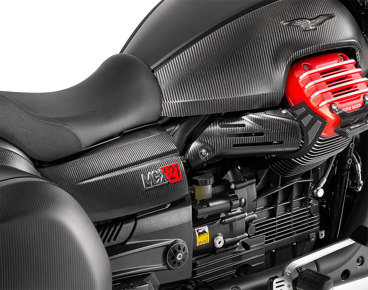 CARBON INJECTOR COVERS KIT - 2S000360