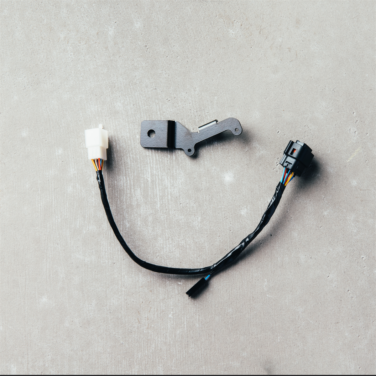 ELECTRONIC ALARM INSTALLING KIT - 2S000978