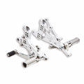 Adjustable rider footpegs in aluminium.