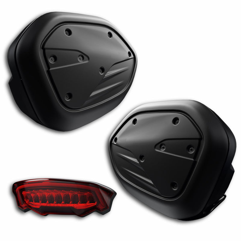 Pair of semi-rigid side panniers.