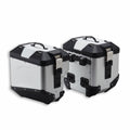 Aluminium side panniers.