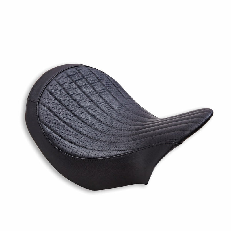 "Premium" rider seat.