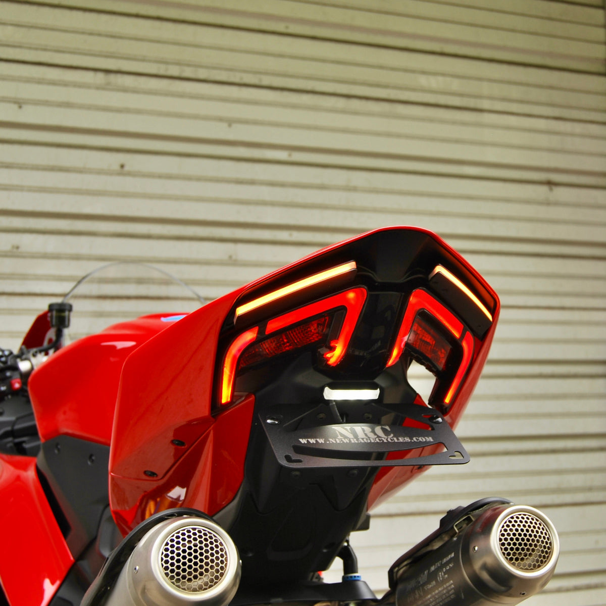 Ducati V2 Panigale / Streetfighter Fender Eliminator  *SOLO SEAT ONLY*