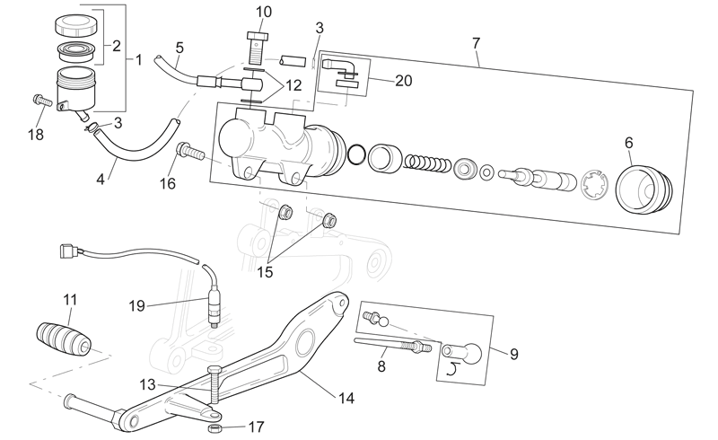 Rear master cylinder